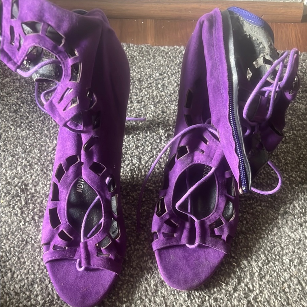 Vibrant Purple Heels with Strappy Design and Soft Material